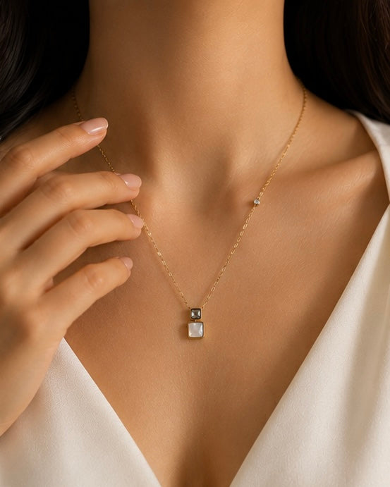 Minimalist Square Pearl Pendant Necklace
