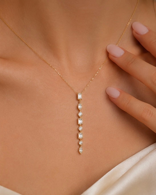 Elegant Crystal Drop Pendant Necklace